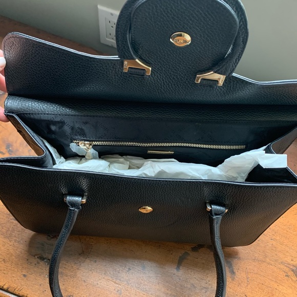 Handbag - Picture 4 of 13